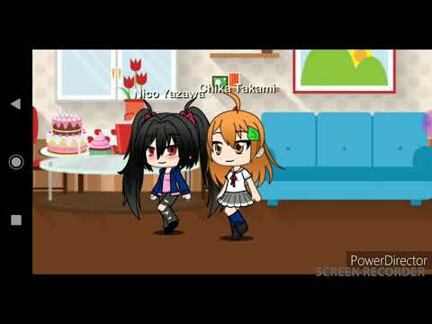 The perks of working at a Froyo Shop