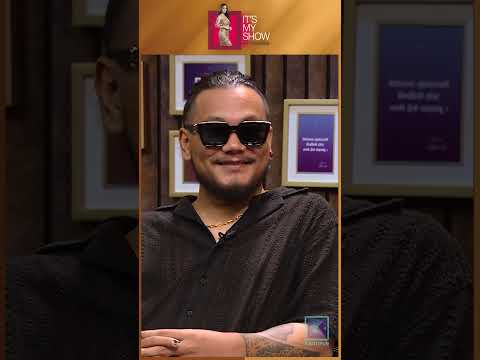 Dong worked a full-time job before doing music. | It's My Show