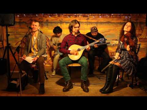 Spieleband-Ruined Chapel ( live)