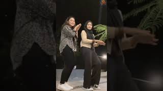 Download lagu Cewe joget pake celana ketat || Goyang tiktok hot hits terbaru | joget celana ketat mp3