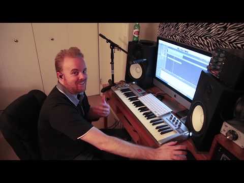 GETTING GOOD REGGAE PIANO TONES with DM Kahn