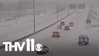 Road and traffic conditions in Arkansas during winter weather