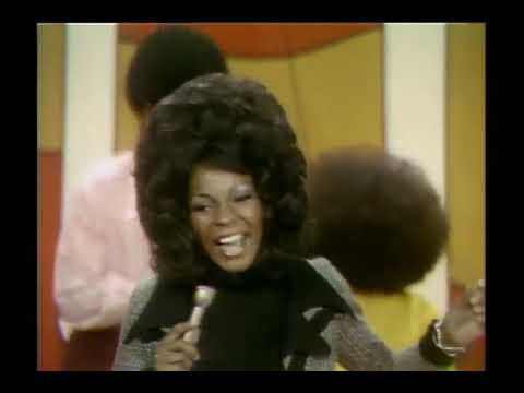 Martha Reeves & The Vandellas - Dancing In The Street + interview