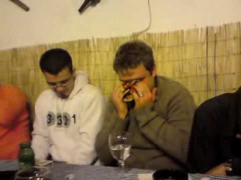 Pero dobijo rakiju u oko