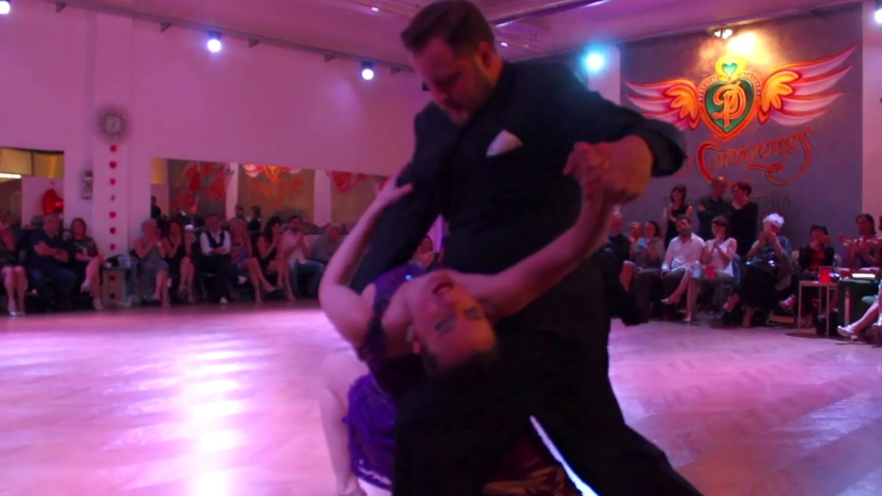 Video thumbnail for Agustina Piaggio & Maxim Gerasimov 3/4 - 2 Corazones Tango Accademia Rimini 31/5/2019