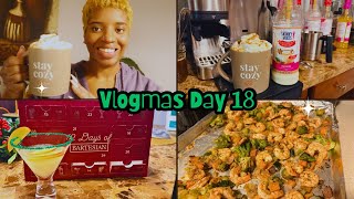VLOGMAS DAY 18 | Cook With Me | Sheet Pan Shrimp & Veggies | Egg Nog Coffee | Grinch Appletini