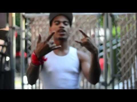 YUNG BHIPPY FT. MIKE FLOW - ALL HATZ ON DECK (PROD. ZIGGY)