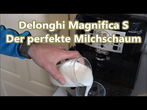 Delonghi Magnifica S milk frothing - The perfect milk foam fully automatic coffee machine ECAM 22...