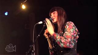 Lisa Mitchell - Intro (Live in Sydney) | Moshcam