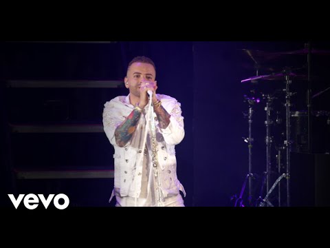 Video thumbnail for Mi Niña Bonita (En Vivo)