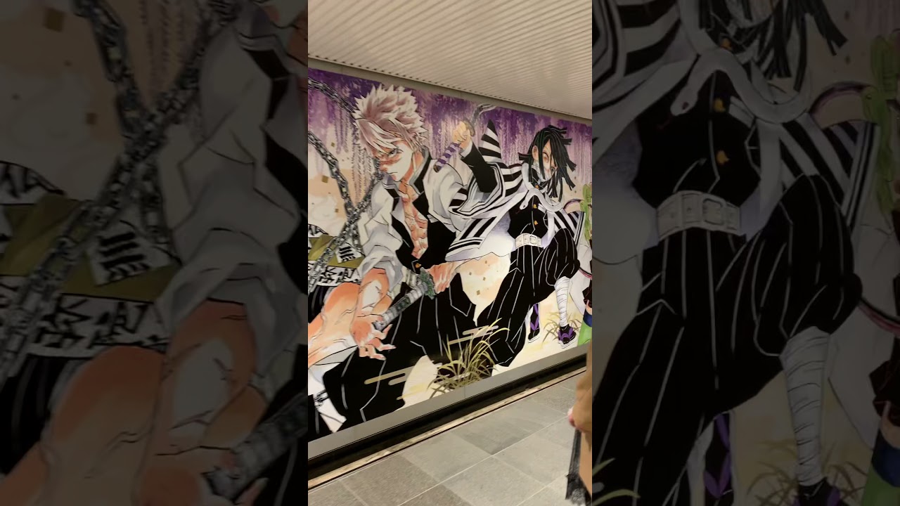 鬼滅の刃　渋谷駅　広告