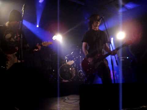 ONIRICO EN VIVO DESPERTAR Y TODO ME DA IGUAL (Ska)