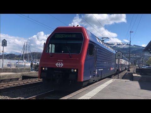 Durchfahrt der S25 nach Zürich HB und des IC3 nach Chur am Bahnhof Richterswil
