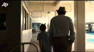 Harry Connick Jr. Tells a 'Dolphin Tale'