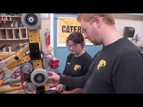 Caterpillar-sponsored FIRST Robotics Teams Compete in Engineering Challenge