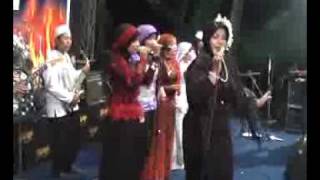 Download lagu Ya Robbi Barik _ Nur Laily_ OHMABBA mp3 Download lagu Ya Robbi Barik _ Nur Laily_ OHMABBA mp3