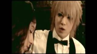 the GazettE Silly God Disco PV
