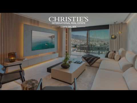 Newly renovated modern apartment on the front line of Puerto Banus, Marbella