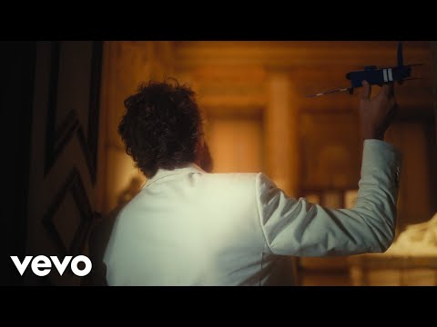 Video thumbnail for L’aeroplano