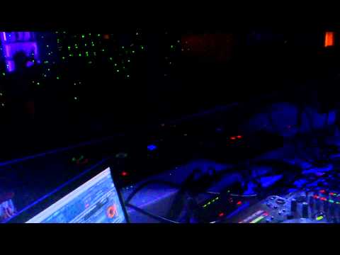 Hanfry Martinez @ GrupoElements [[ 28.o9.2o12 ]] GoldenRooM Fortuni Las Palmas