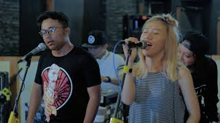 Download lagu KEDAMAIAN - THE MINIMARKET HEROES FEAT ZHAVANYA MEIDI (Saint Loco Cover) mp3