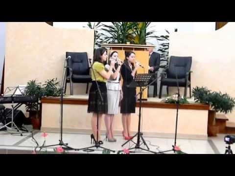 Surorile Dumitru   Vei fi totdeauna impreuna1 mp4