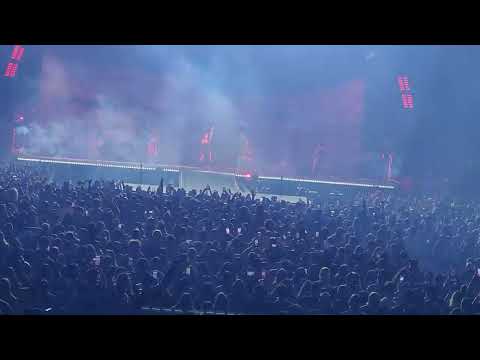 Demi Lovato- Heart Attack/Tell Me You Love Me/Confident- Live in New York 