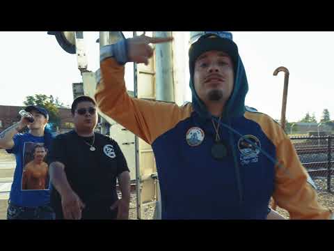 Road Runner [Official Music Video]  - Ft. Mobbo Rawbo - Prod. Aka Frank - Shot By [Richessy X Skemz]