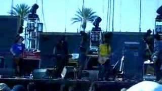 Breeders - Coachella 08 - Overglazed