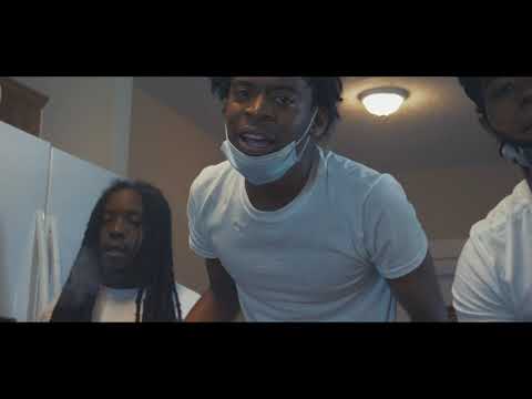 J1Hunnit Ft. YN Jay x Louie Ray - Where Da Coochie At (shotby @FILMTHATMIKE ) Music Video