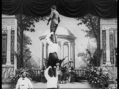 Acrobati comici (1910) Tontolini's Acrobats (Società Italiana Cines)