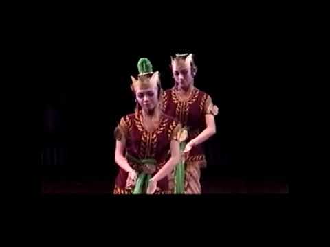 FINAL PROJECT DANCE EXAMINATION DEPARTMENT OF DANCE S1 PROGRAM SRIMPI LUDIRAMADU 2004