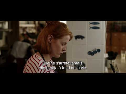 DAPHNÉ - Le look de Daphné