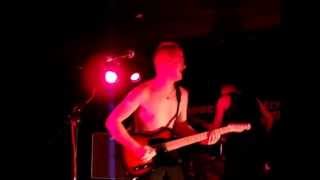 Amazing Snakeheads @ Beat Generator Dundee, 7/10/14. Where is my knife? Movie by Daisy Dundee