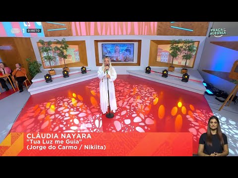Cláudia Nayara - Tua Luz Me Guia