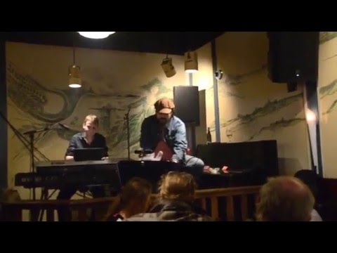 JohnMogensenLive.dk DUO - En lille pige i flade sko - 33 års fødselsdag - "hos Anders" 29.03.2016