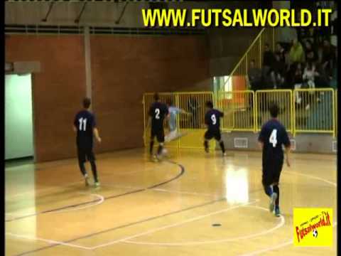 13/12/13 Bergamo C5 - Sangalli C5 . . . . serie C1.... futsal / calcio a 5