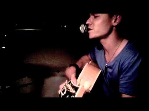 Tracy Chapman - Fast Car (Birger Lukas Eikemo acoustic cover)