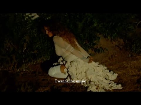 Empress Of - Blasting Through the Speakers (Official Visualizer)