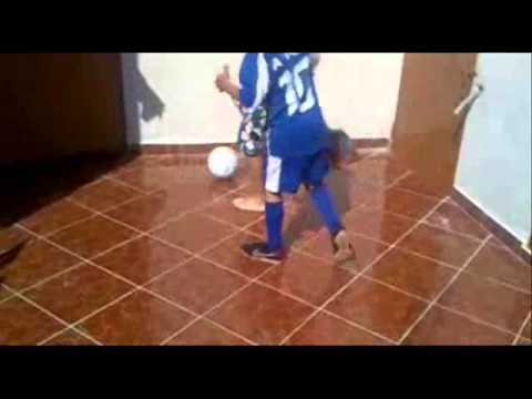 Salah Touzani  (  Football FreesTyle )