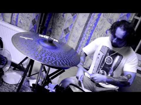 Maenia - Maenia - Endless Sadness (live garage version)