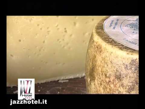 Formaggi di Sardegna (Clip 5) - Pecorino Osilo.mkv