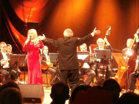 DOĐI  KRADOM,  Jasna  Đokić