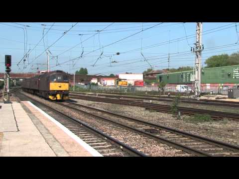 33207, Jim Martin, on 5Z47, 12:00, Carnforth - Southall