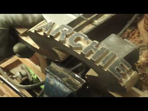 COME FARE INCISIONI SUL LEGNO