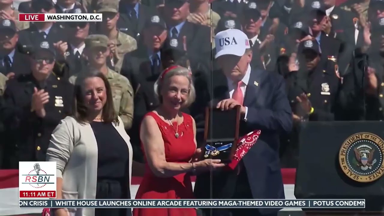 President Trump Honors "Man in Red Bandana" Posthumously & His Mother Speaks - 09/08/26