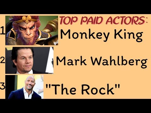 Bulldog Witch Doctor Meets A Great Actor