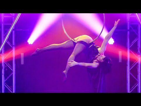 Glory Box - Cello Bordello - You Oughta Know: A Burlesque Tribute to 90's Femme Alt Rock