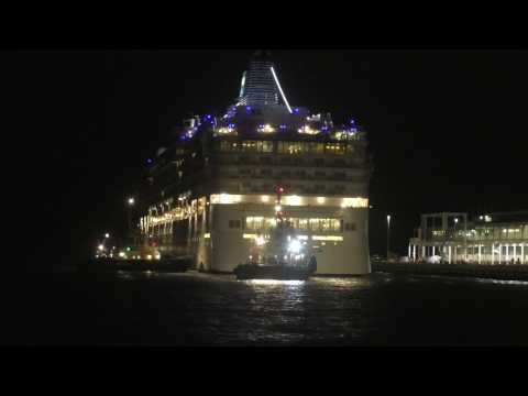 Thumbnail for Stranded Norwegian Star Cruise Ship towed to Melbourne by two tug boats.
