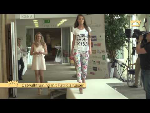 Miss Austria Akademie 2015 - Catwalk Training m. Patricia Kaiser